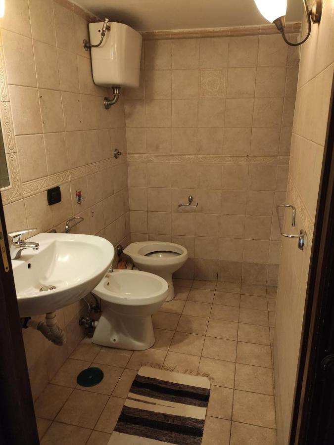 Appartamento Centro Storico Naples Luaran gambar